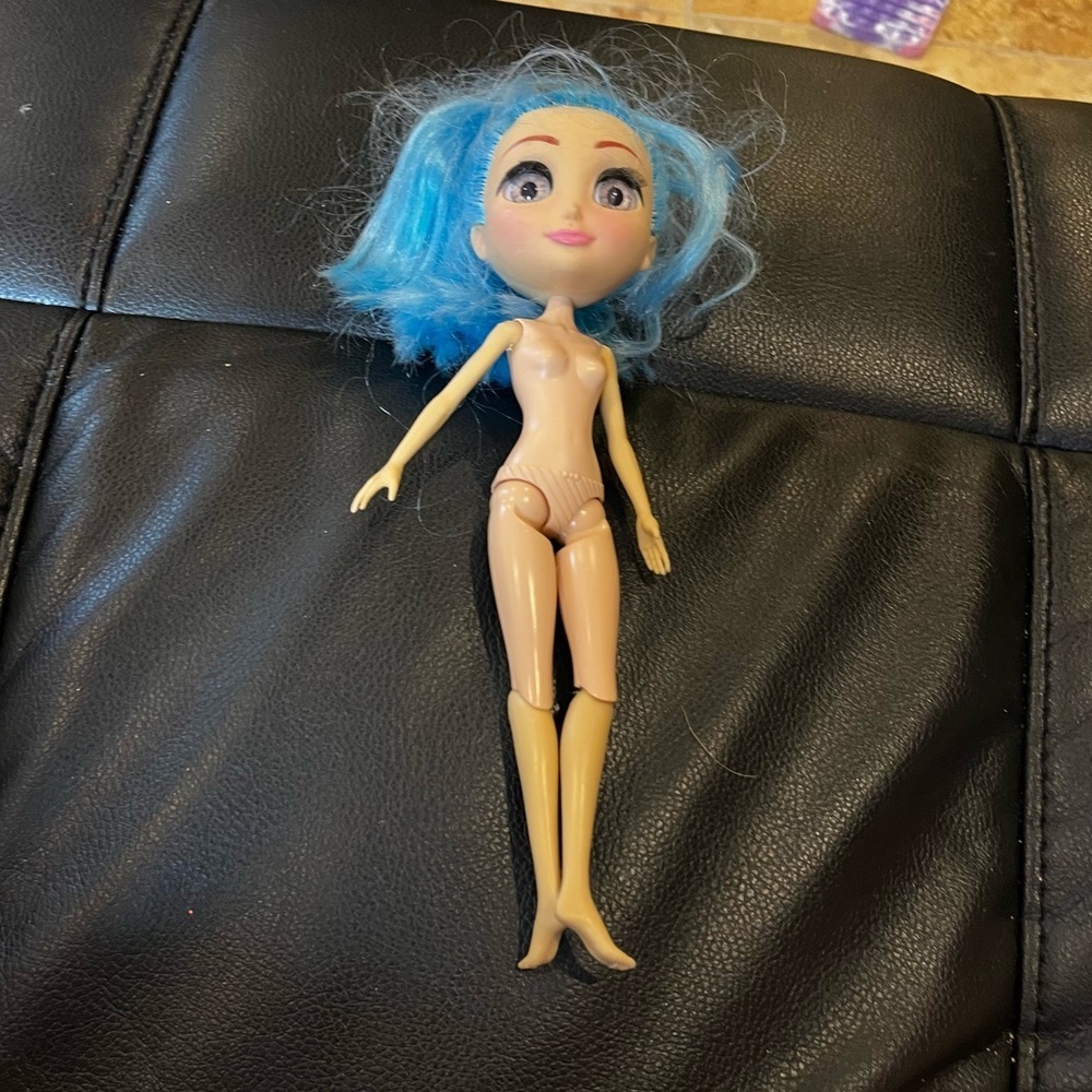 Happy line little bebops blue hair big eyes doll 11” articulated